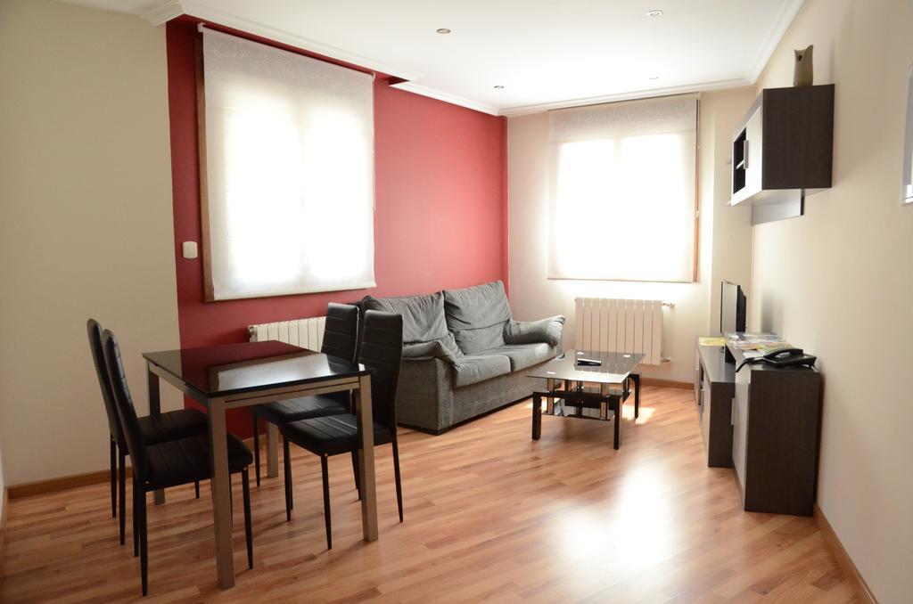 Apartamentos El Rincon De Limes Cangas De Narcea Εξωτερικό φωτογραφία