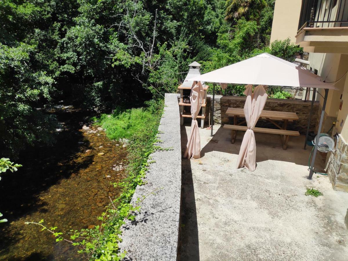 Apartamentos El Rincon De Limes Cangas De Narcea Εξωτερικό φωτογραφία